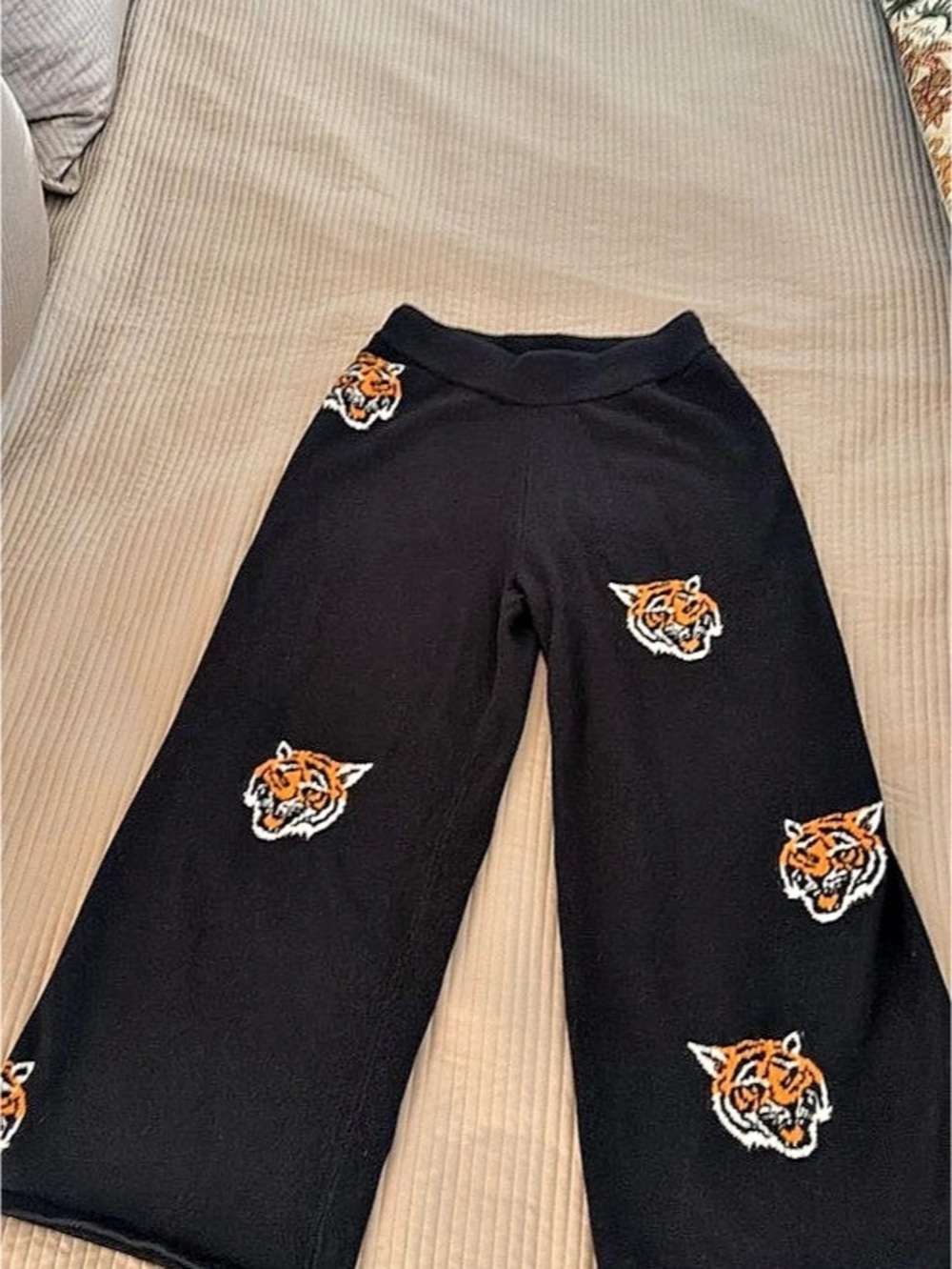 lala LA designer Clemson Tiger Print Wide Leg Pants Size Small
